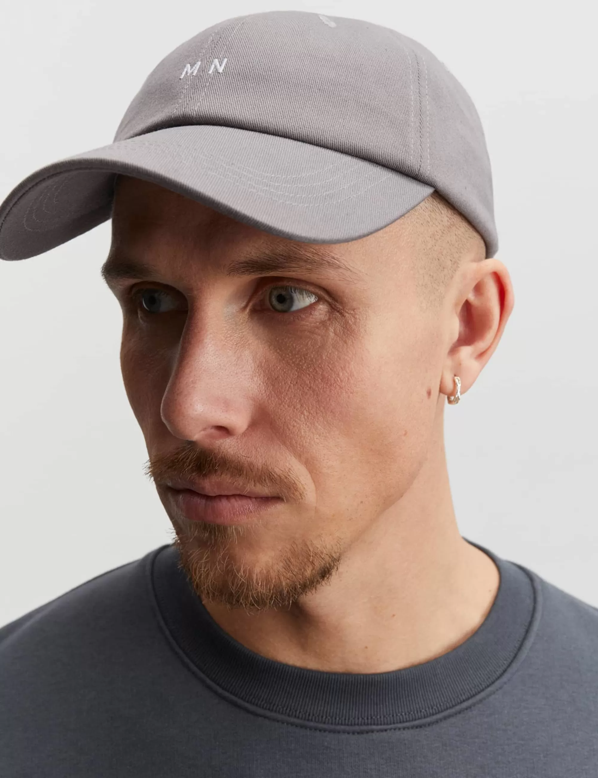 MADS NØRGAARD Recy Twill Carl Cap Black Oyster Best